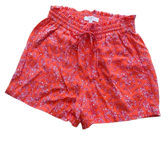Loft Floral Orange Women's Shorts - Picture 2 of 4